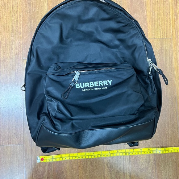 EUC HOST PICK BURBERRY BLACK  NYLON BACKPACK BAG MEDIUM. - Picture 12 of 16